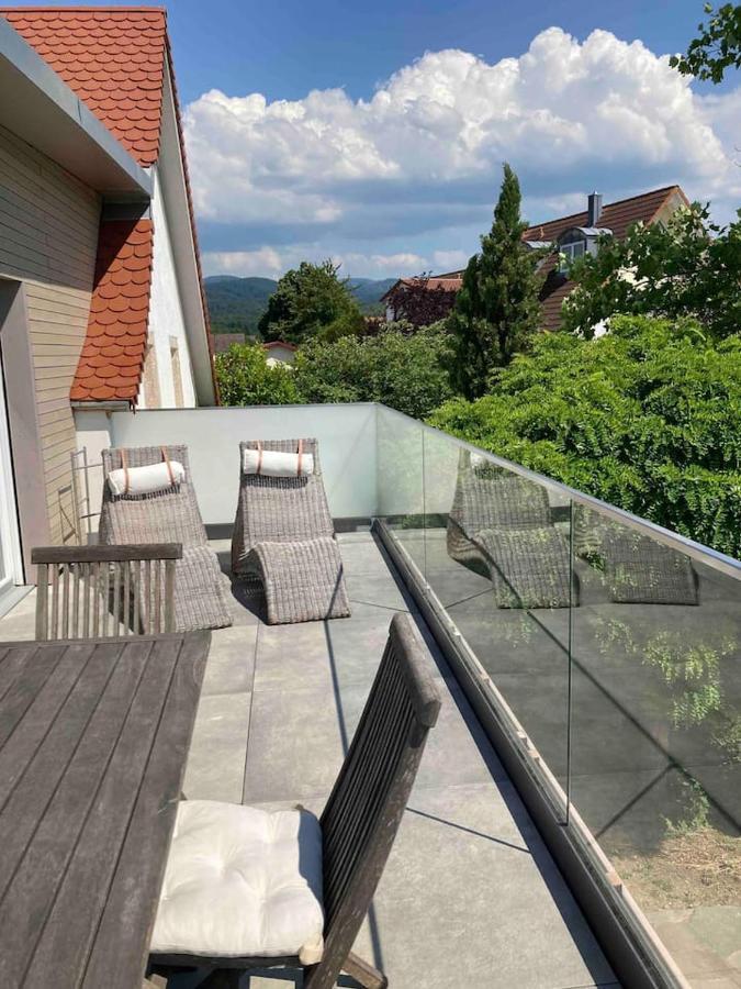 Neues Penthouse-Loft Mit Konuskarte Fuer Gratis Oepnv Lejlighed Ehrenkirchen Eksteriør billede