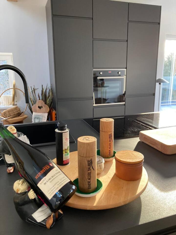 Neues Penthouse-Loft Mit Konuskarte Fuer Gratis Oepnv Lejlighed Ehrenkirchen Eksteriør billede